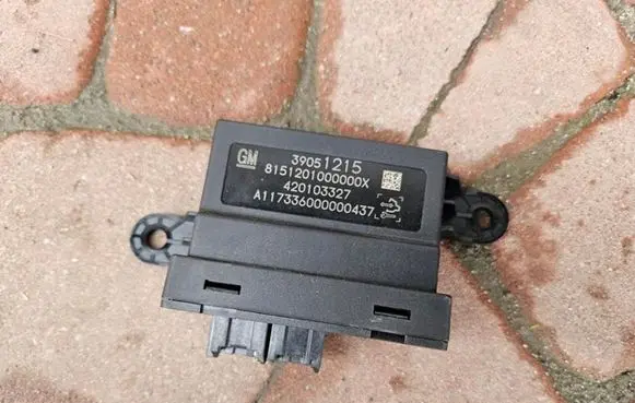 Opel Astra K Parking PDC control unit/module 39051215