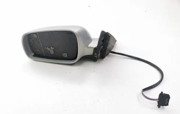 Volkswagen PASSAT B5 Manual wing mirror 3B0857933 E1020479
