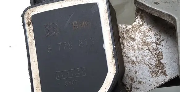 BMW 1 E81 E87 Headlight/headlamp level sensor 6778813