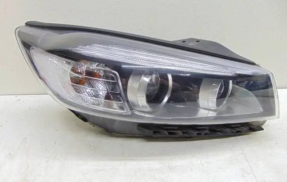 KIA Sorento Headlight/headlamp 92102C5200