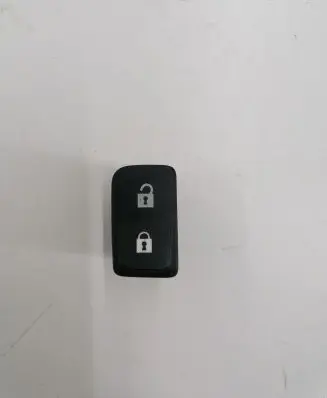 Volvo V50 Central locking switch button 30773333 30773334 0665832