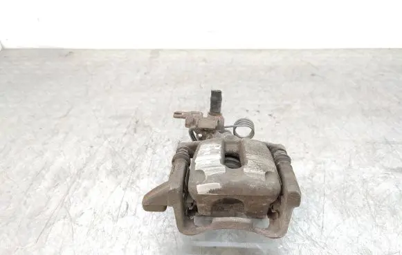 Volkswagen Caddy Rear brake caliper