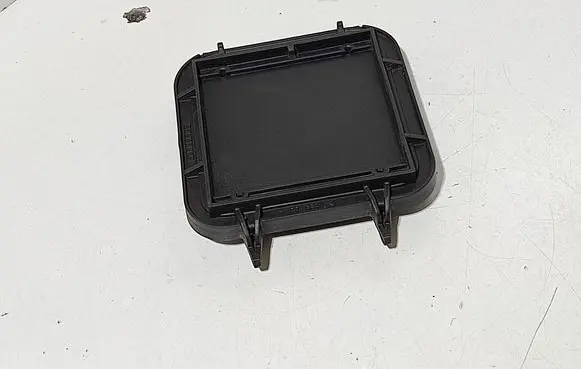 Audi Q5 SQ5 Headlight/headlamp dust cover