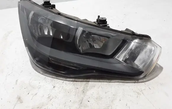 Audi A1 Headlight/headlamp 8X0941004