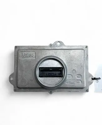 Volvo XC90 Headlight ballast module Xenon 31395945