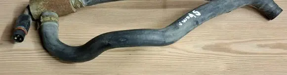 Volkswagen Caddy Engine coolant pipe/hose