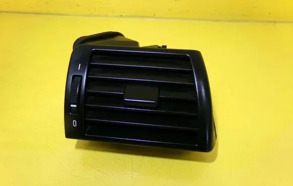 BMW 3 E46 Dashboard side air vent grill/cover trim 64228361898