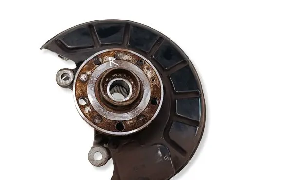 Audi Q3 8U Front wheel hub 1K0615311F