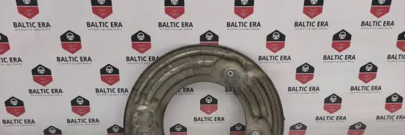 BMW M5 F90 Rear brake disc plate dust cover 