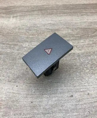 Opel Vectra C Hazard light switch 13138255