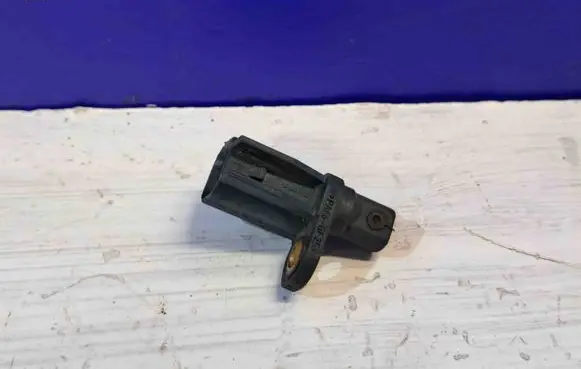 Volvo XC70 ABS rear brake sensor 6G9N2B372EB
