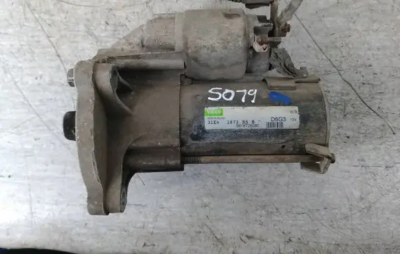 Toyota Yaris Starter motor 