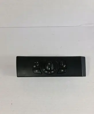 BMW 5 E60 E61 Tailgate/trunk/boot open switch 