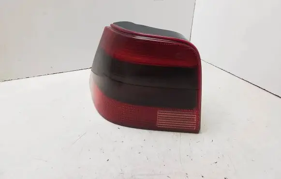 Volkswagen Golf IV Rear/tail lights 1J6945111S 55103101