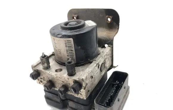 Toyota Yaris ABS Pump 44510-0D030