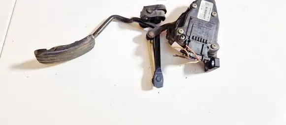 Opel Vivaro Accelerator throttle pedal 8200008477 6pv008119-15