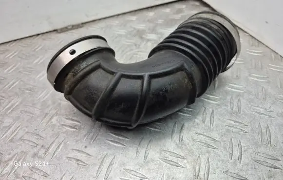 Subaru Forester SH Turbo air intake inlet pipe/hose 14462AA420