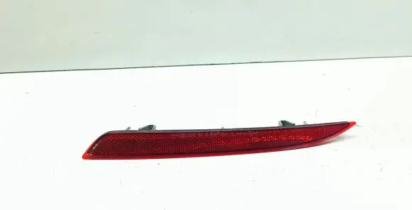 Rear tail light reflector