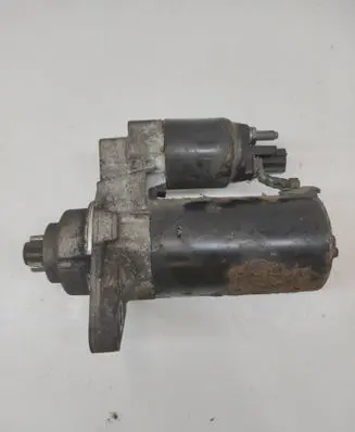 Volkswagen Golf V Starter motor
