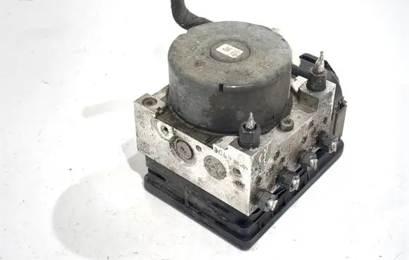 Renault Megane IV ABS Pump 28.5152-4233.3