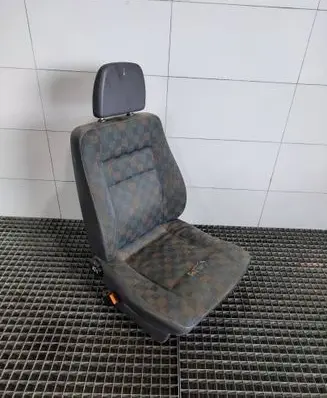 Mercedes-Benz Vito Viano W638 Front driver seat 