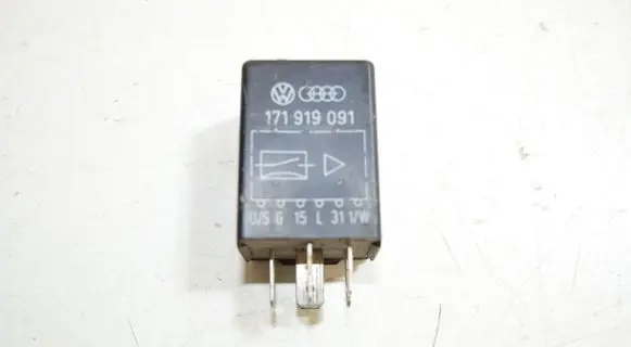 Audi A6 S6 C4 4A Other relay 171919091