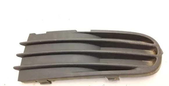 Front bumper lower grill