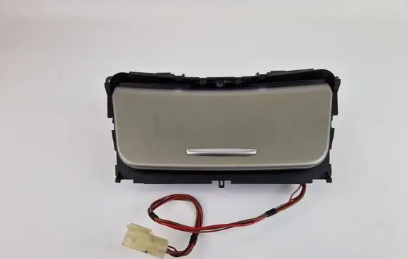 BMW 1 E81 E87 Car ashtray 707857108 714667305