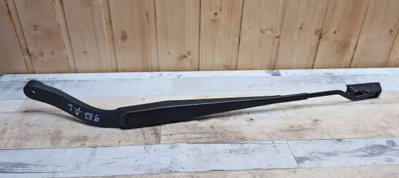 Opel Antara Front wiper blade arm