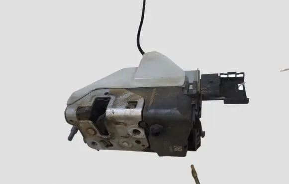 Peugeot 5008 Rear door lock 2370A0415J3 A04106 732302