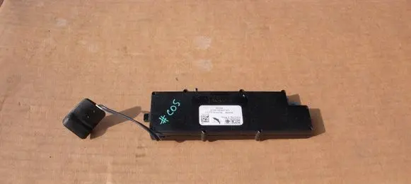Jaguar S-Type Aerial antenna amplifier 2R8318C847AC