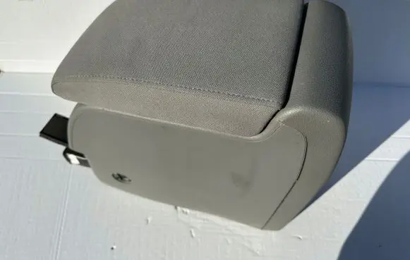 Volkswagen Golf Plus Cup holder 