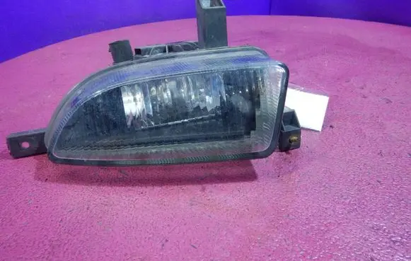 Opel Zafira A Front fog light MFOP191H0310