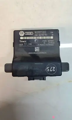 Volkswagen Touran I Gateway control module 1K0907530E 1K0907951 0325