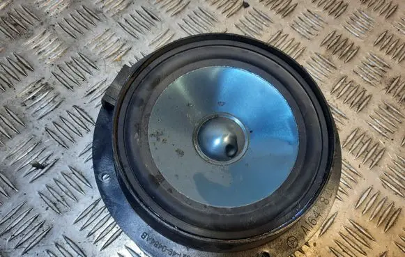 Mercedes-Benz GL X164 Rear door speaker A1648201102