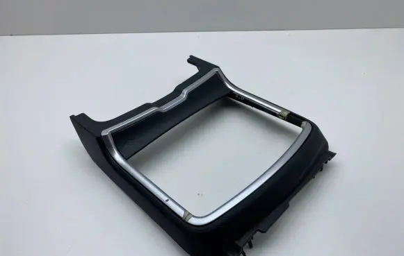 Other center console (tunnel) element