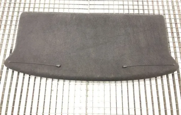 Parcel shelf