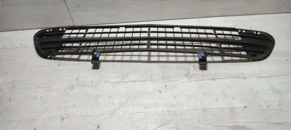 Chevrolet Cruze Front bumper lower grill 9508806300