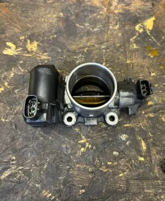 Toyota Auris 150 Throttle valve 1923002010