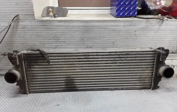 Mercedes-Benz Sprinter W906 Intercooler radiator A9065010101