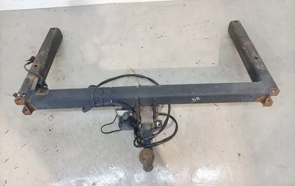 Audi A4 S4 B8 8K Tow bar set 