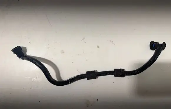 Mercedes-Benz E W212 Brake vacuum hose/pipe A2124303029