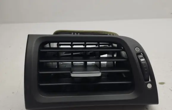 Honda Accord Dashboard side air vent grill/cover trim 77630TL0G01021