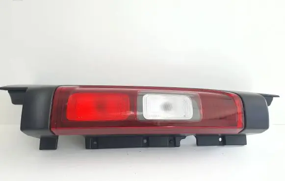 Renault Trafic III (X82) Rear/tail lights 93450959 93450956