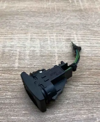 Ford Mondeo Mk III Electric window control switch 1S7T14529AB WithPlug