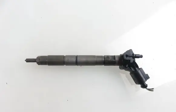 Fuel injector
