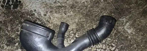 BMW 3 E46 Air intake hose/pipe 7790552
