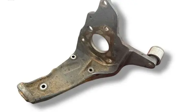 Volkswagen Polo III 6N 6N2 6NF Fuel pump bracket 028130147B