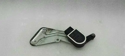 Mercedes-Benz CLS C218 X218 Air suspension front height level sensor A0045429918