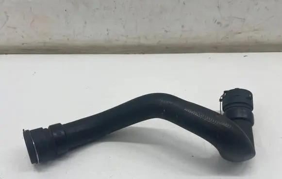 Opel Astra K Engine coolant pipe/hose 565563897 13479835